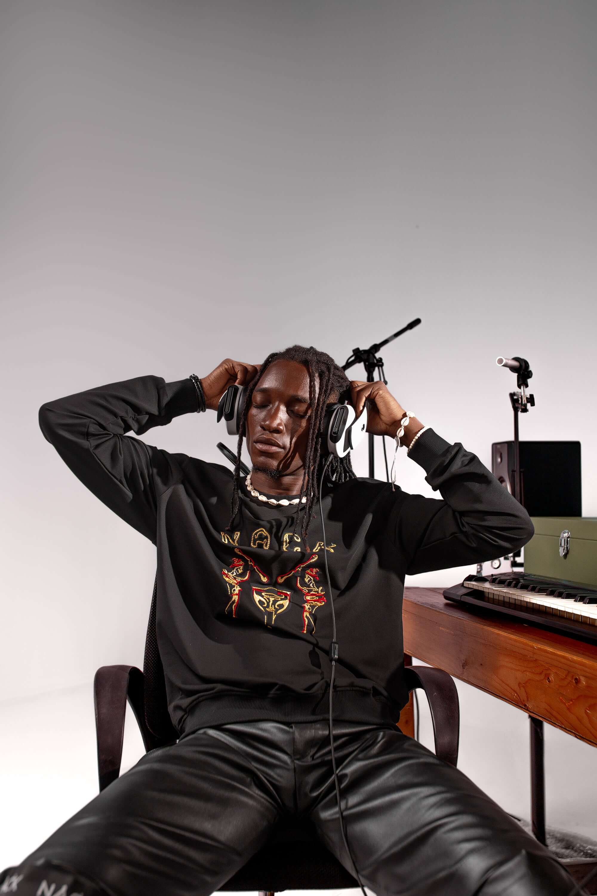 shop - Sweatshirts for Him