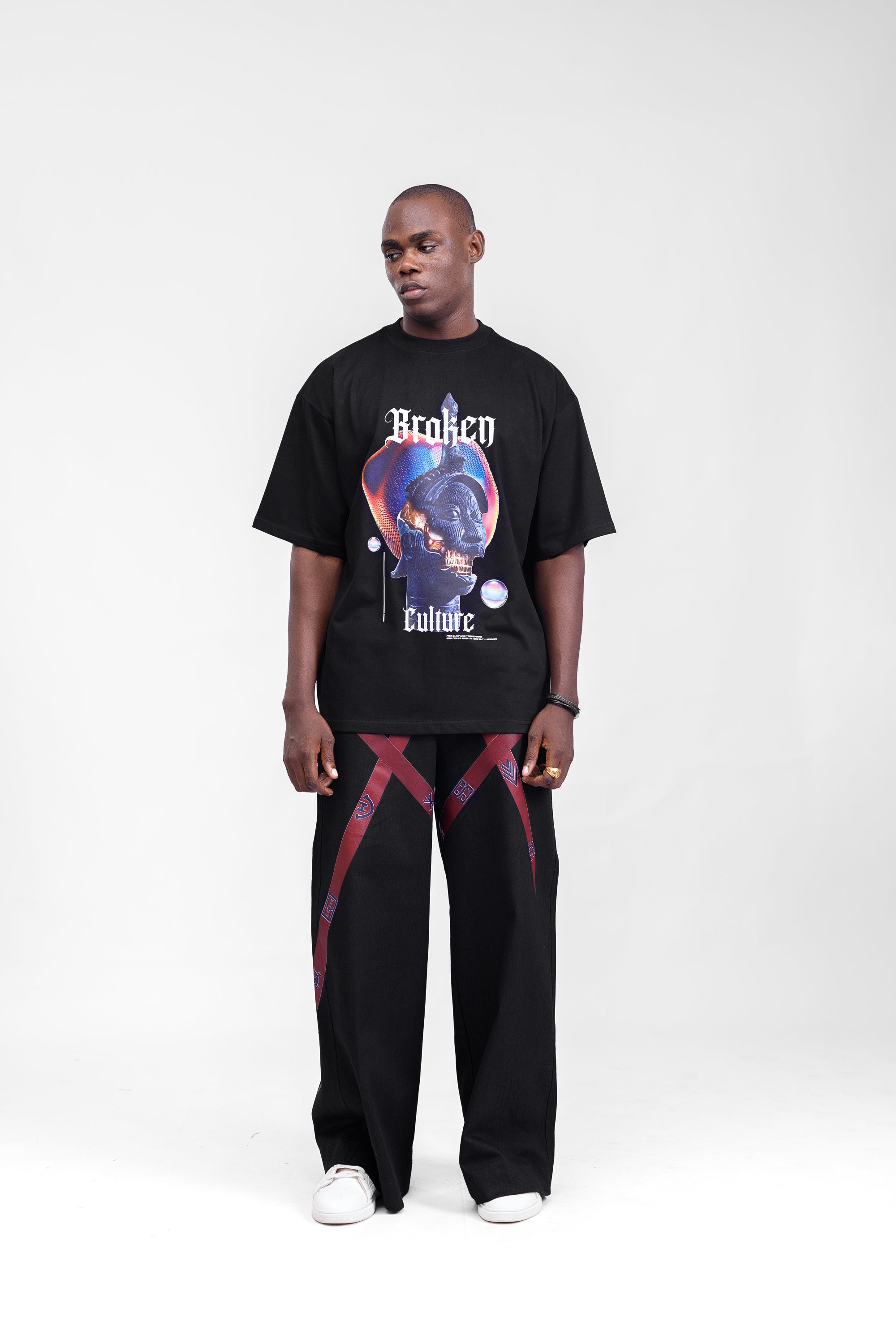 Broken Culture Tee in Black