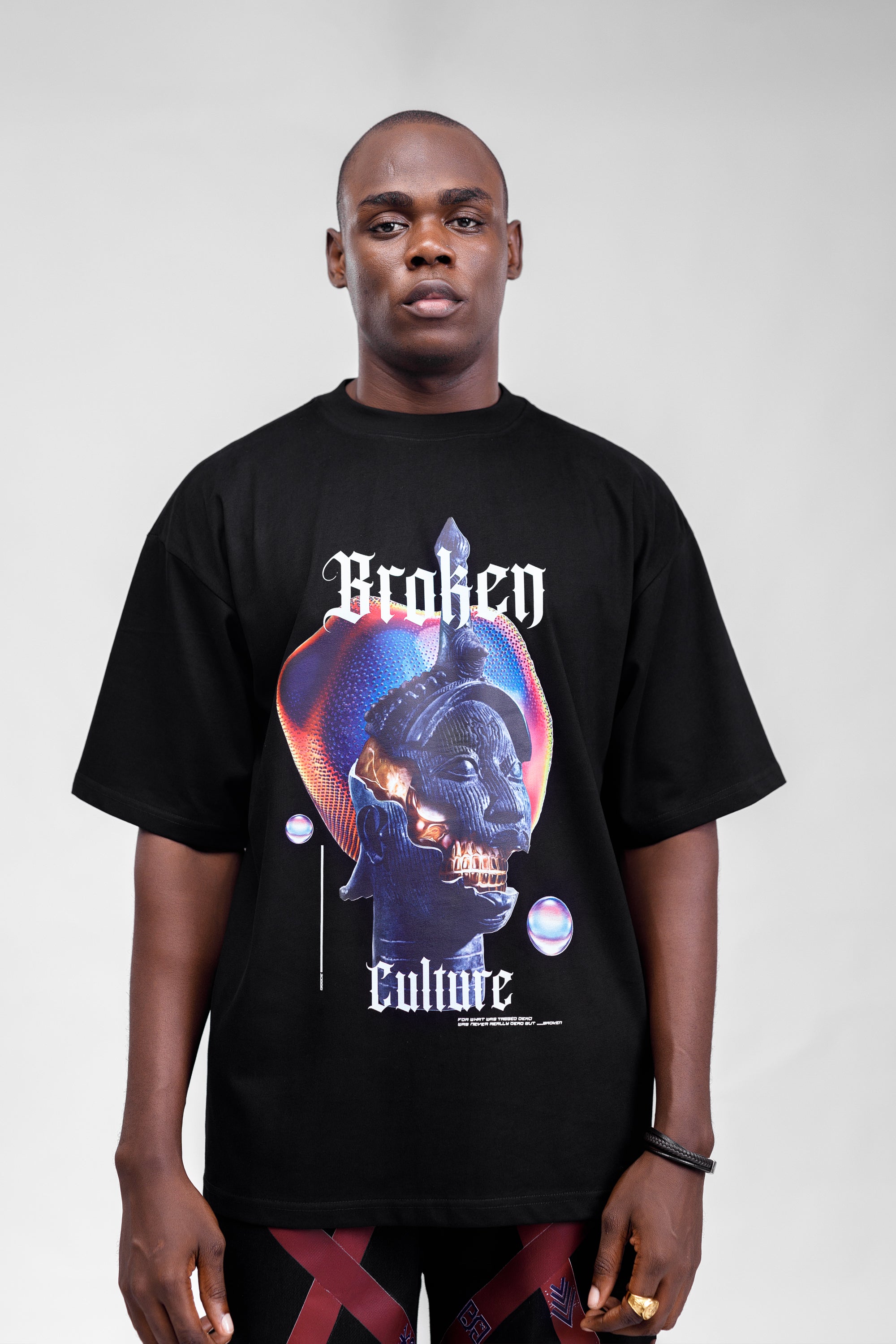 Broken Culture Tee in Black