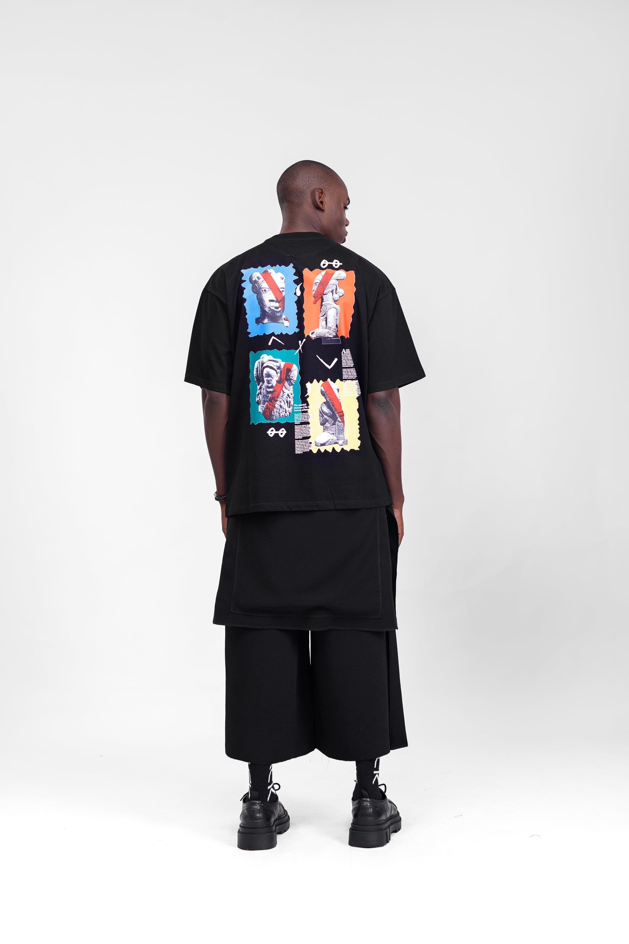 NOK Tee in Black
