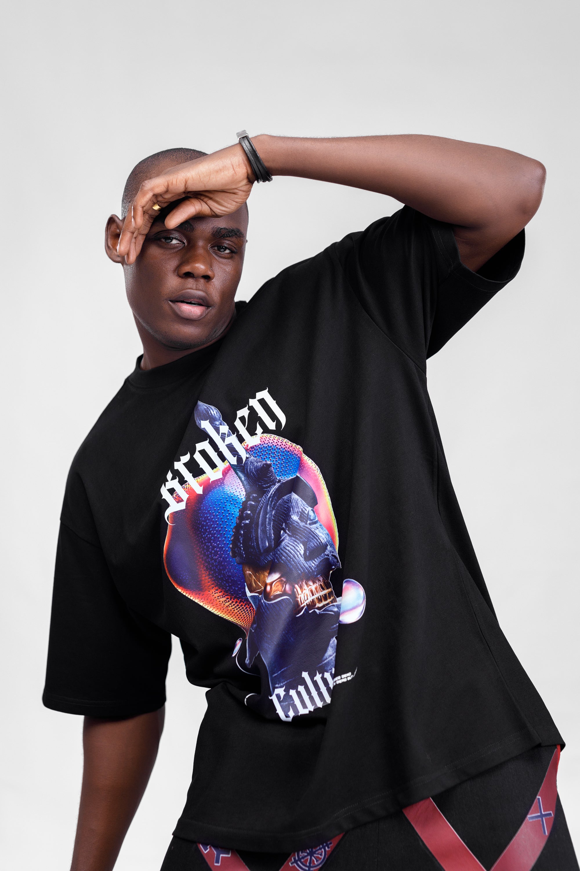 Broken Culture Tee in Black