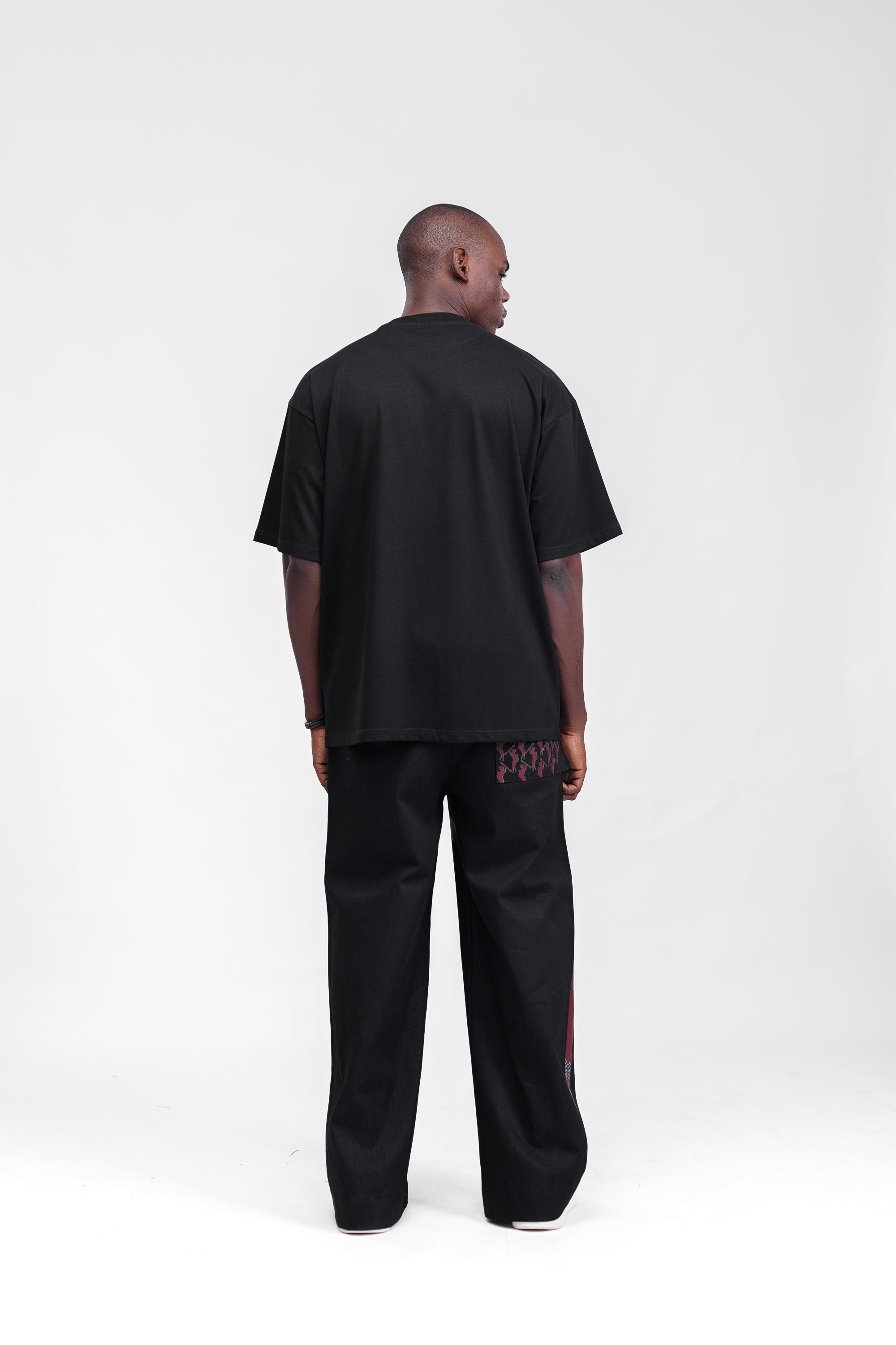 Broken Culture Tee in Black