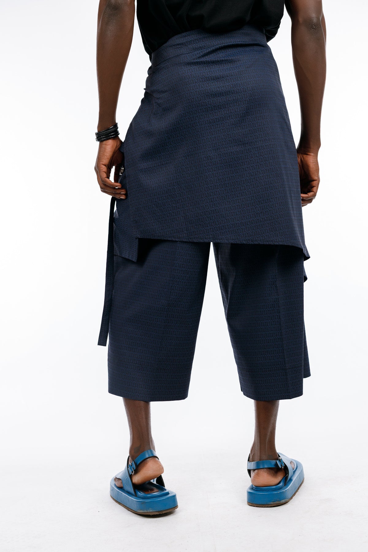 Adigun 3quarter Pant In Navy Blue