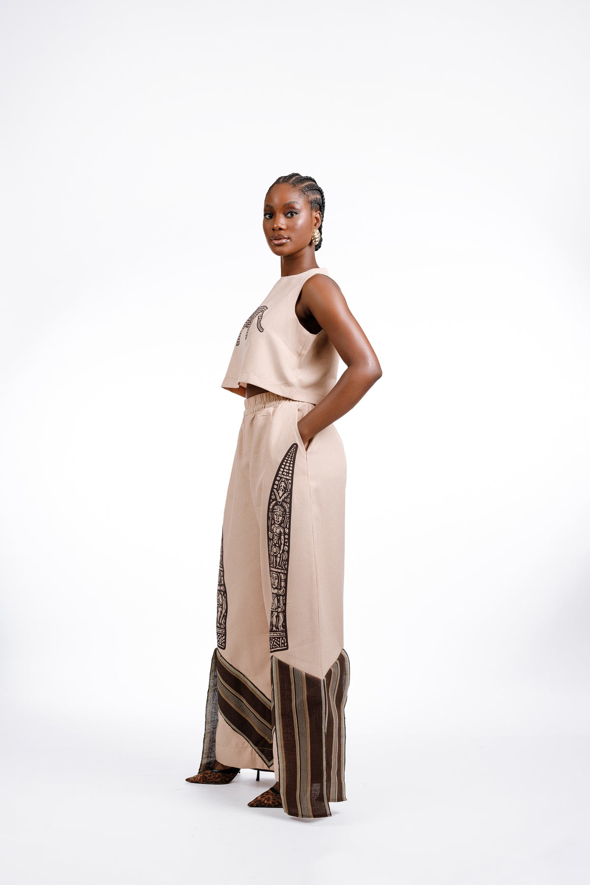 Farrko Alase 2pcs in Nude