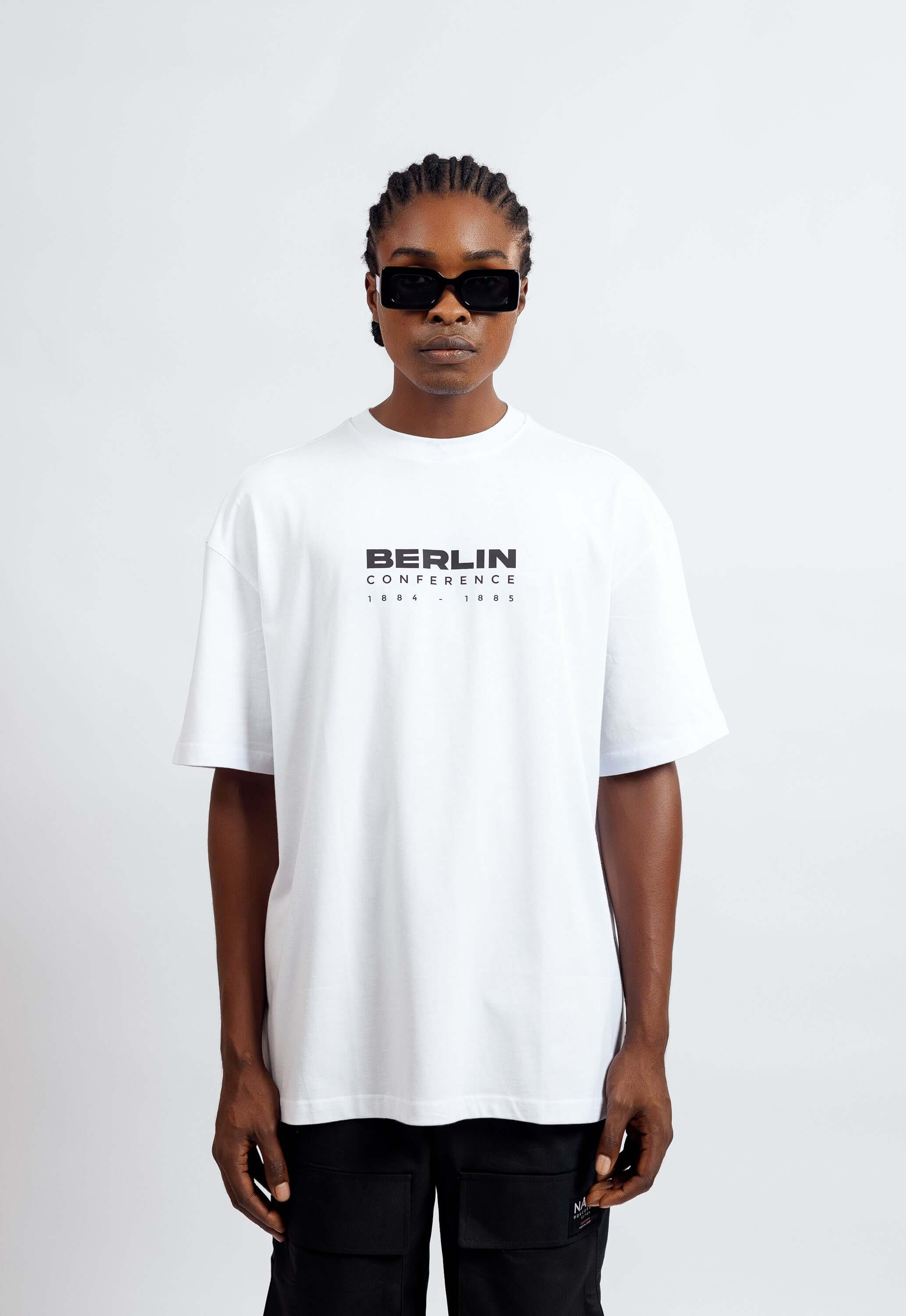 Berlin Conference Tee in White -