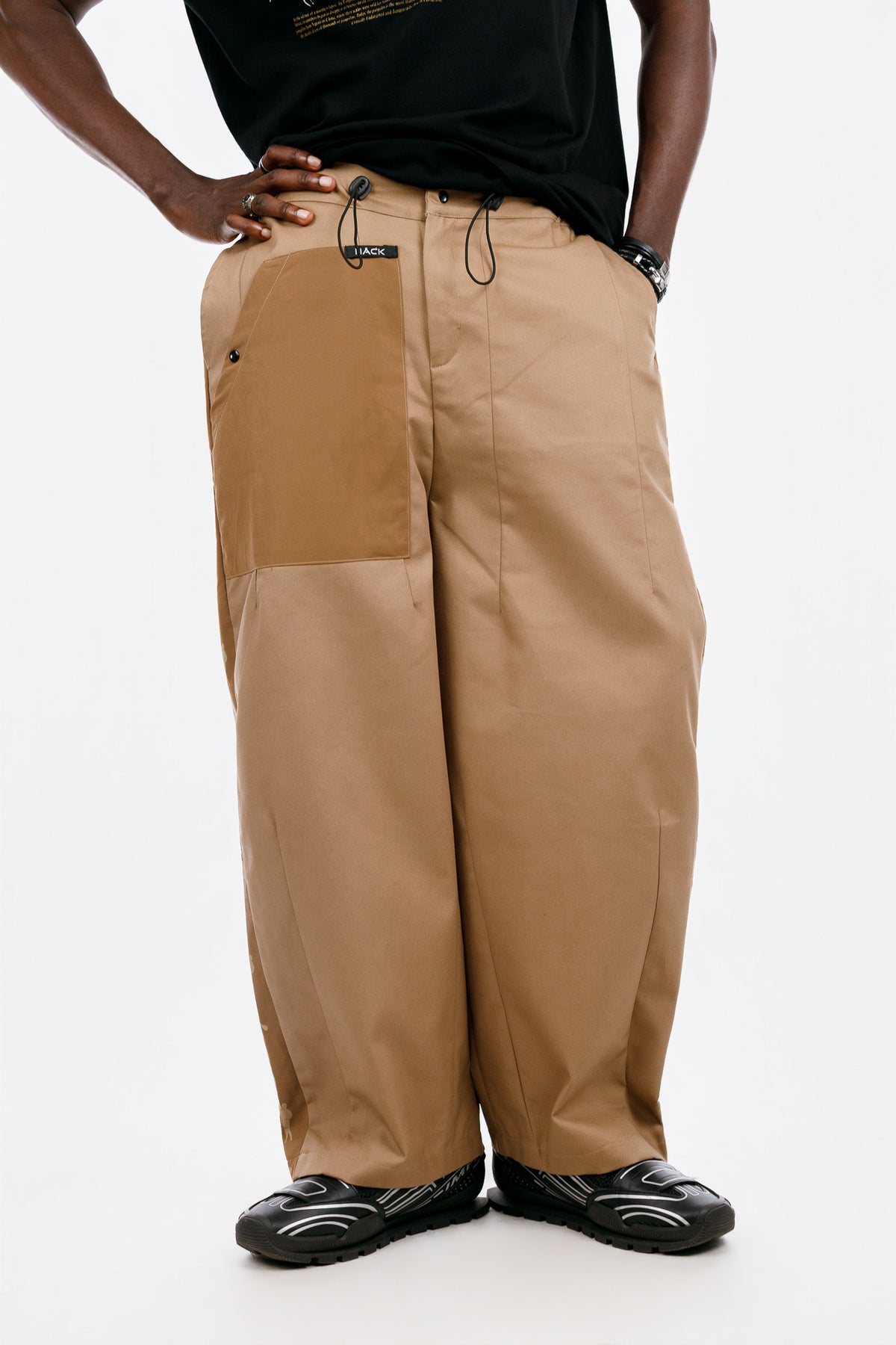 ASILI DART PANT IN BROWN