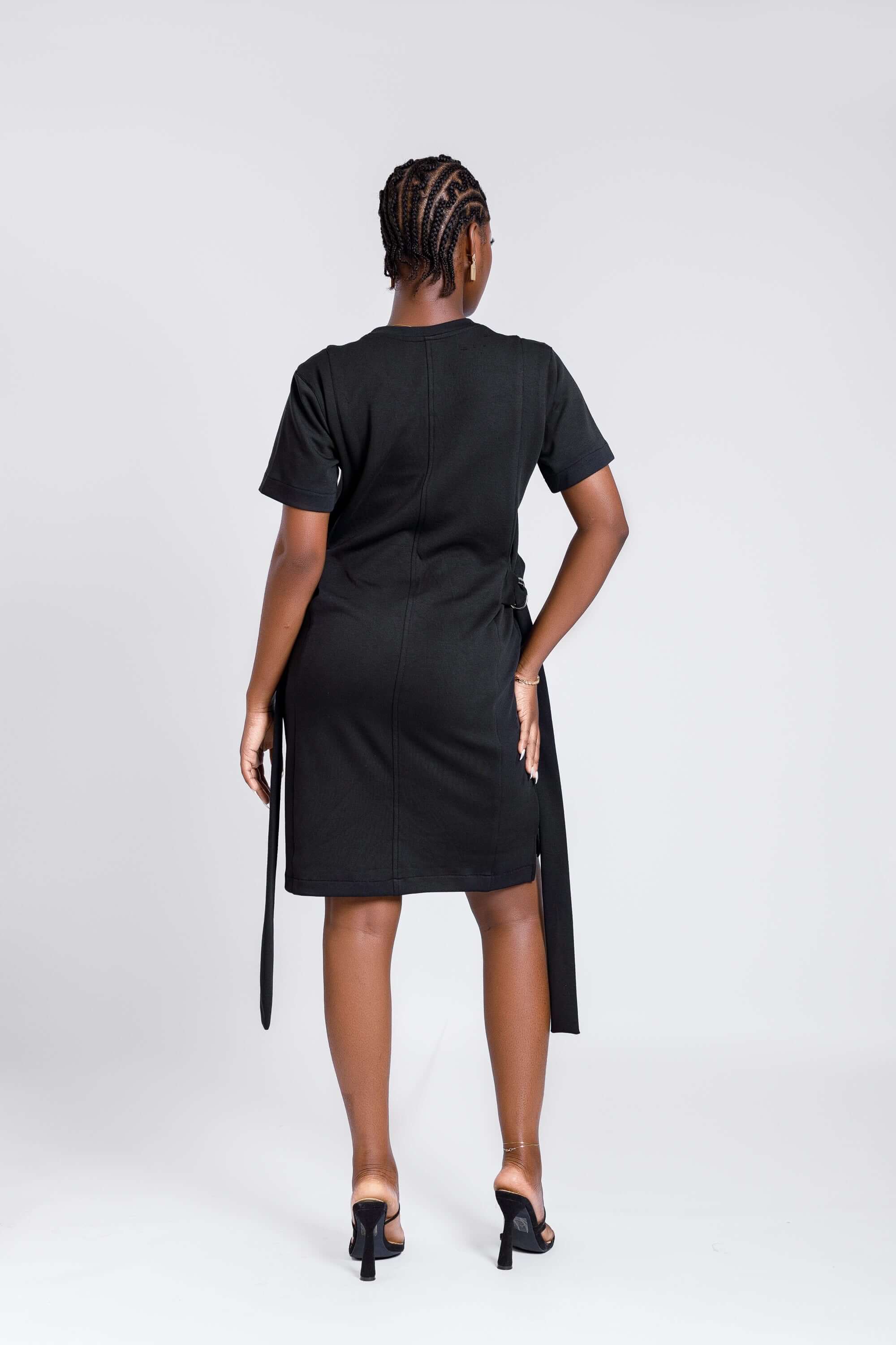 Northlove Dress 2.0 in Black - Dresses