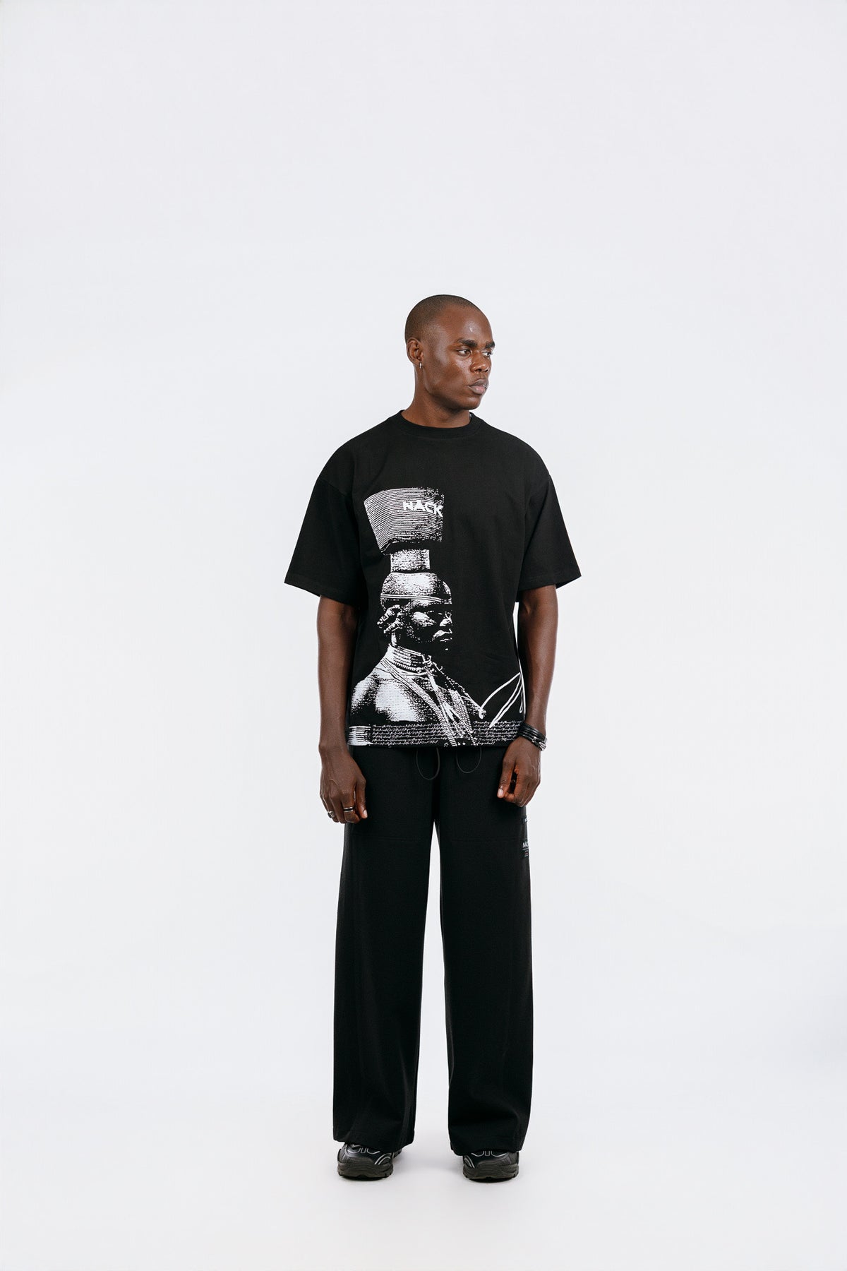 Mursi Tee in Black