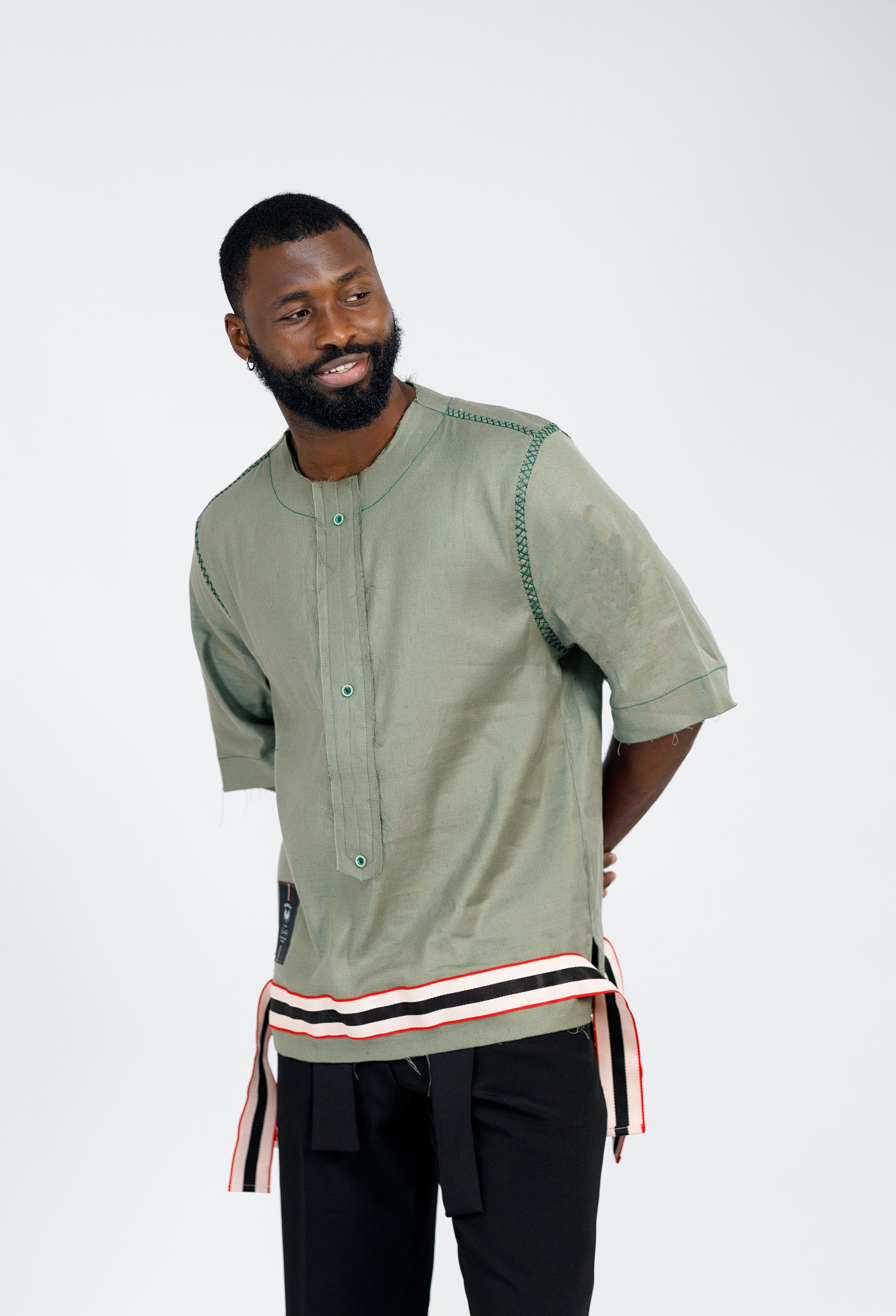 Native Linen Top in Green