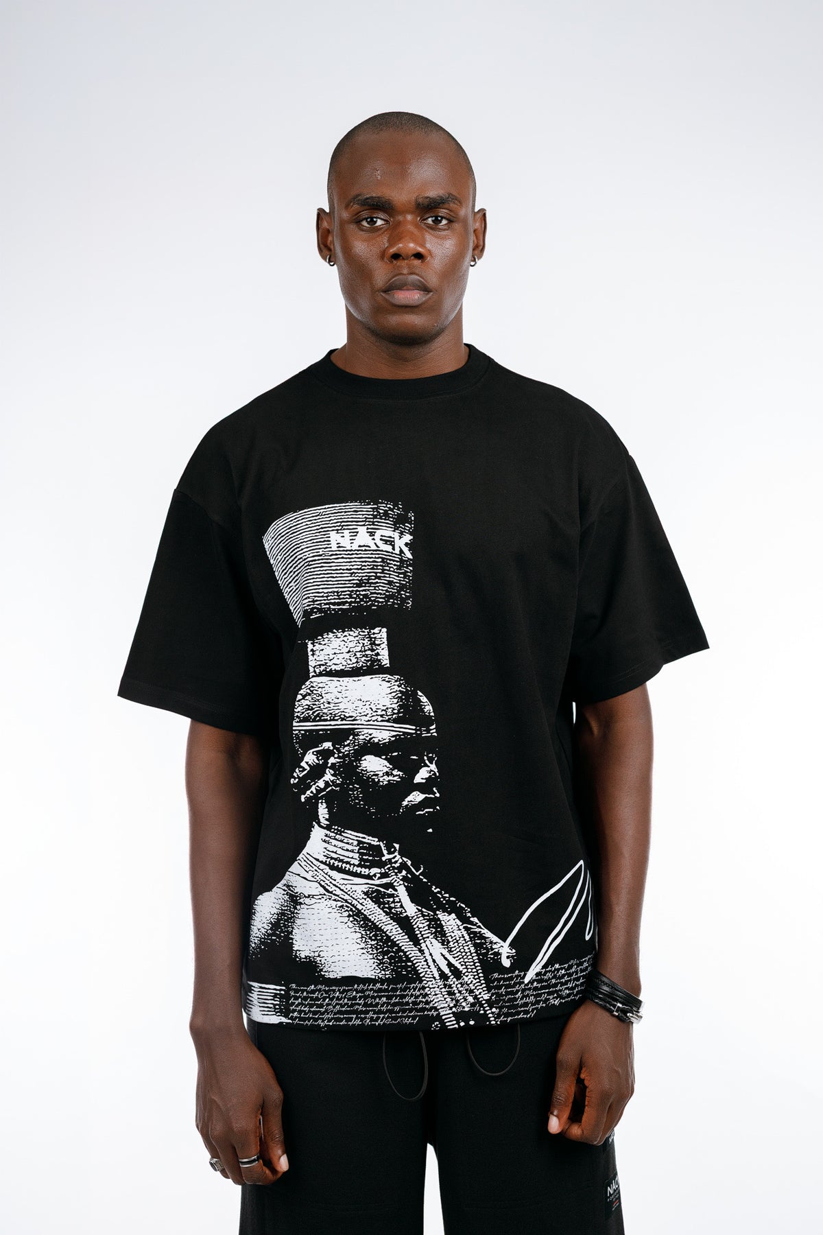 Mursi Tee in Black
