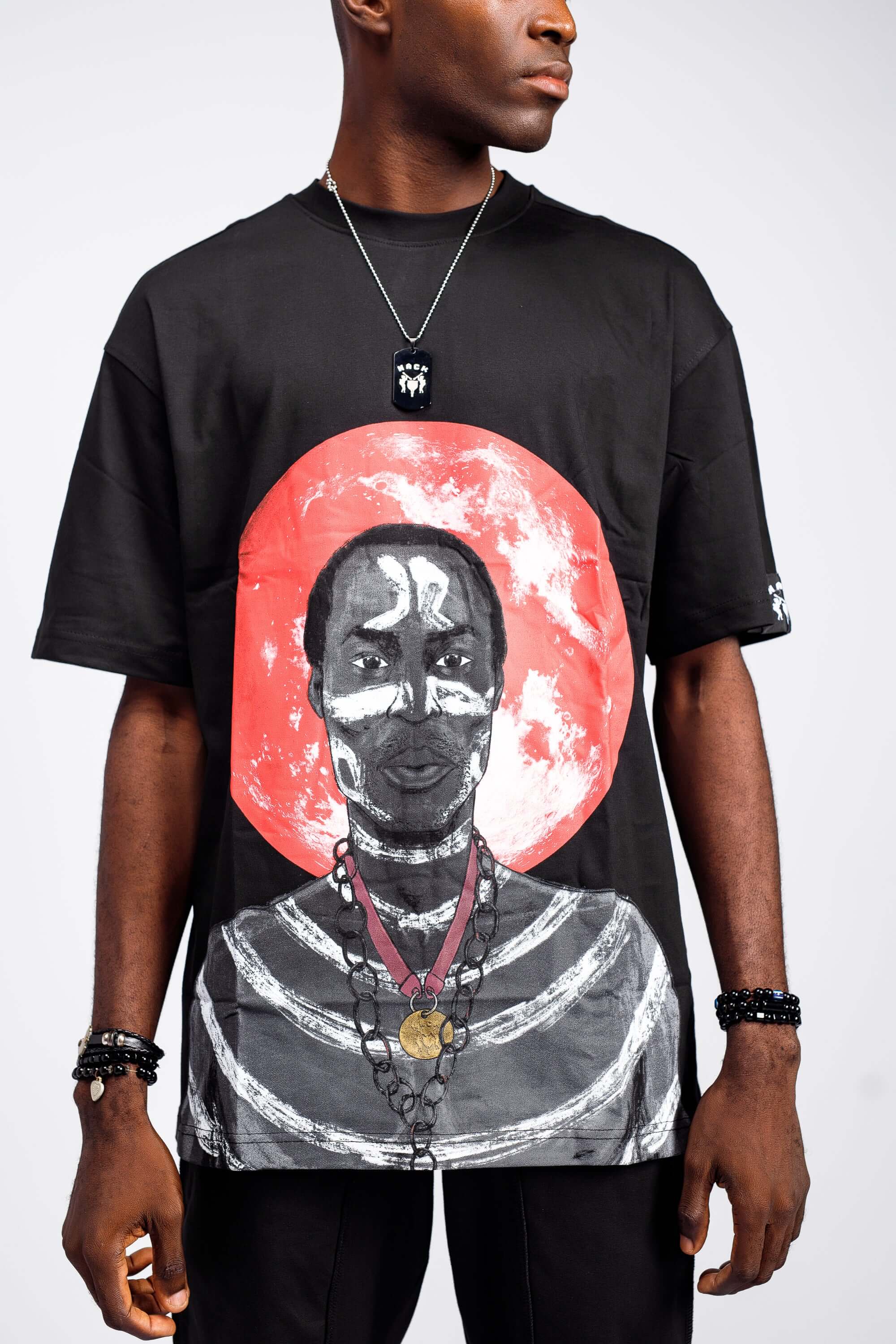 Fela Tee in Black - Shirts & Tops