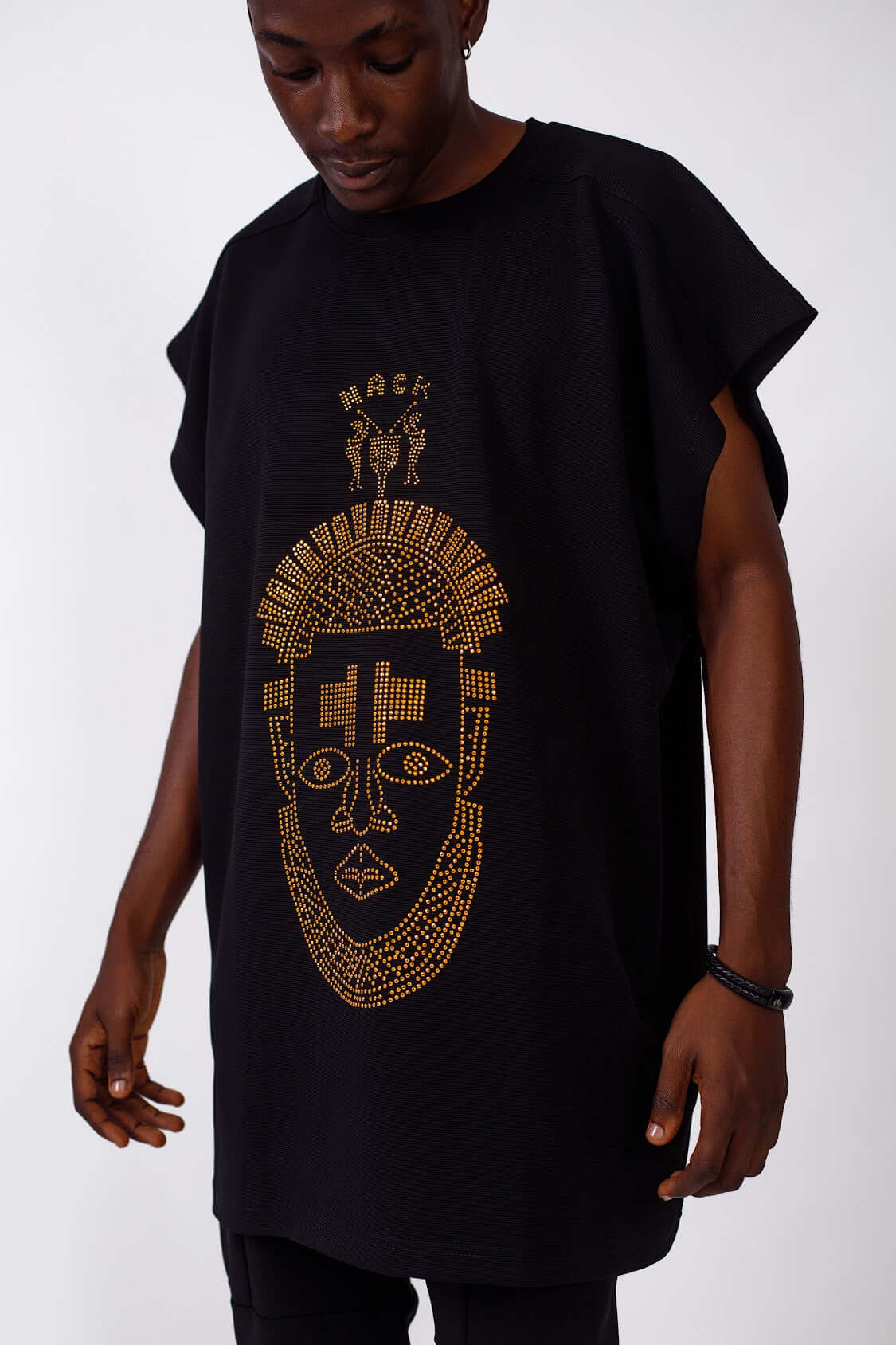 Festac Top in Black - Shirts & Tops