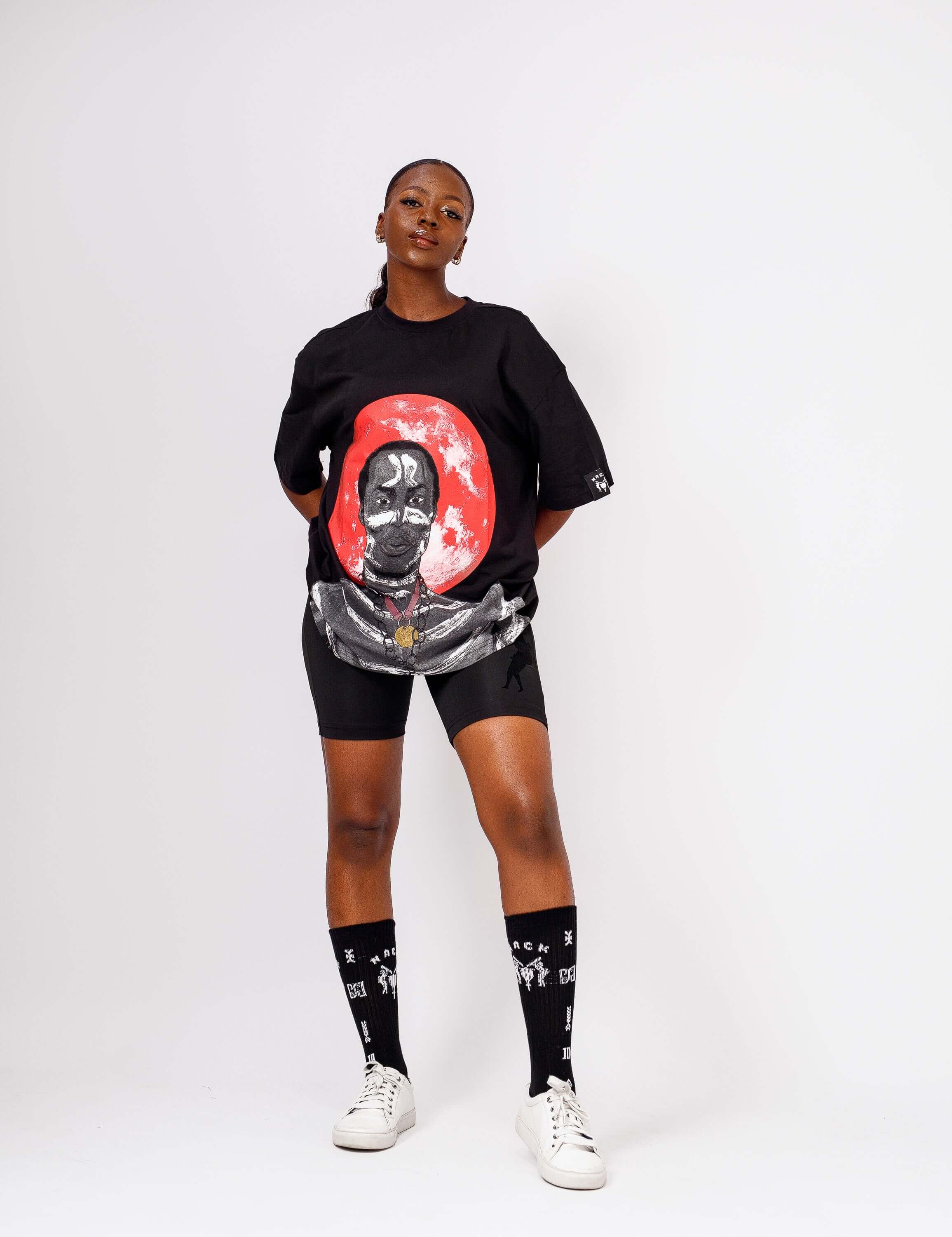 Fela Tee in Black - Shirts & Tops