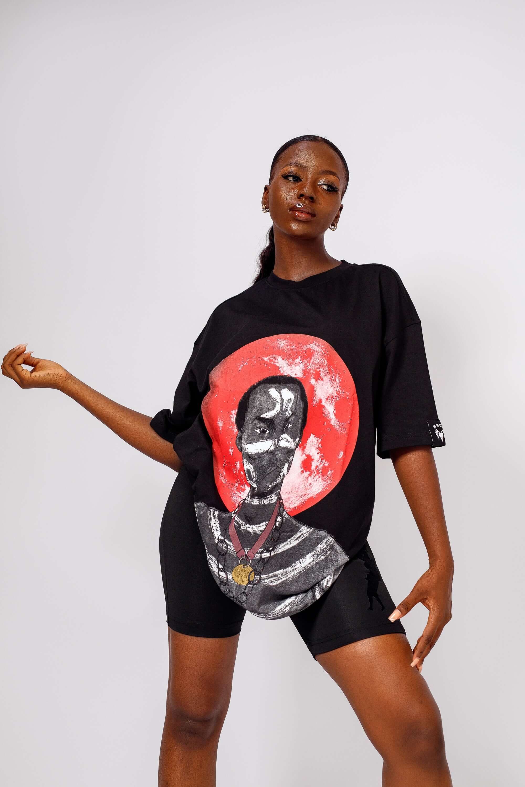 Fela Tee in Black - Shirts & Tops